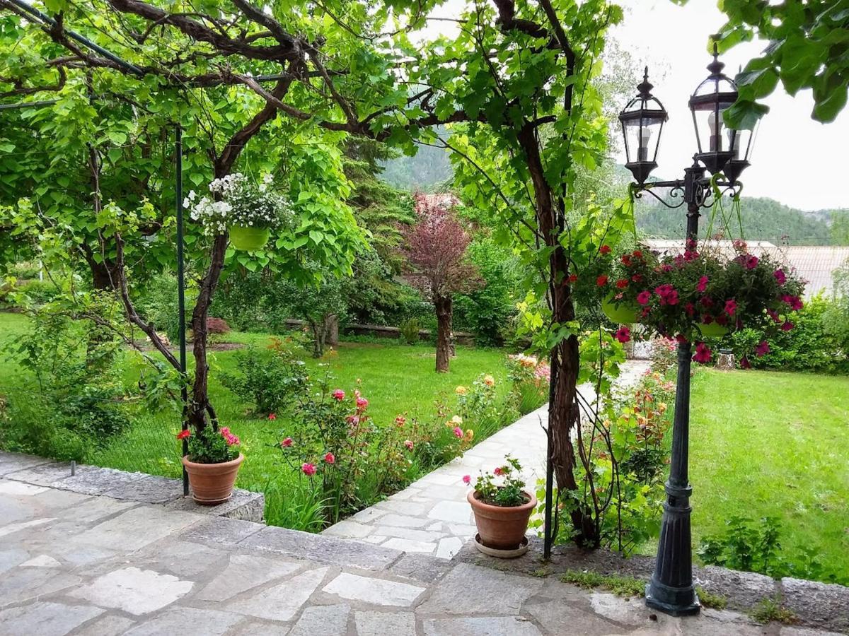 Le Clos Du Verger La Motte-du-Caire Esterno foto
